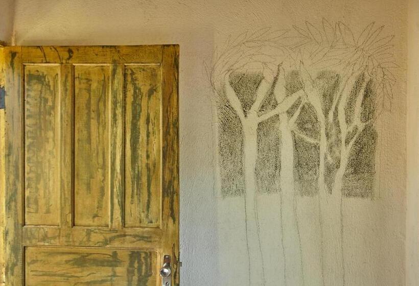 غرفة قياسية, Tiô Isolda Artes & Hospedaria