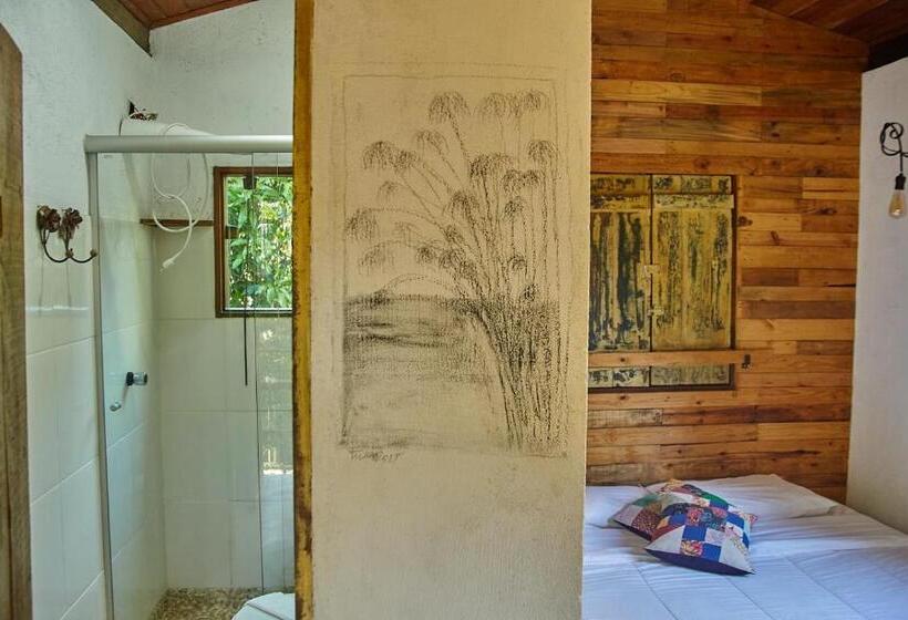 غرفة قياسية, Tiô Isolda Artes & Hospedaria