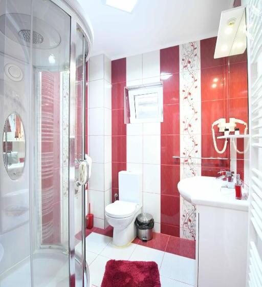 חדר סטנדרט, Trident