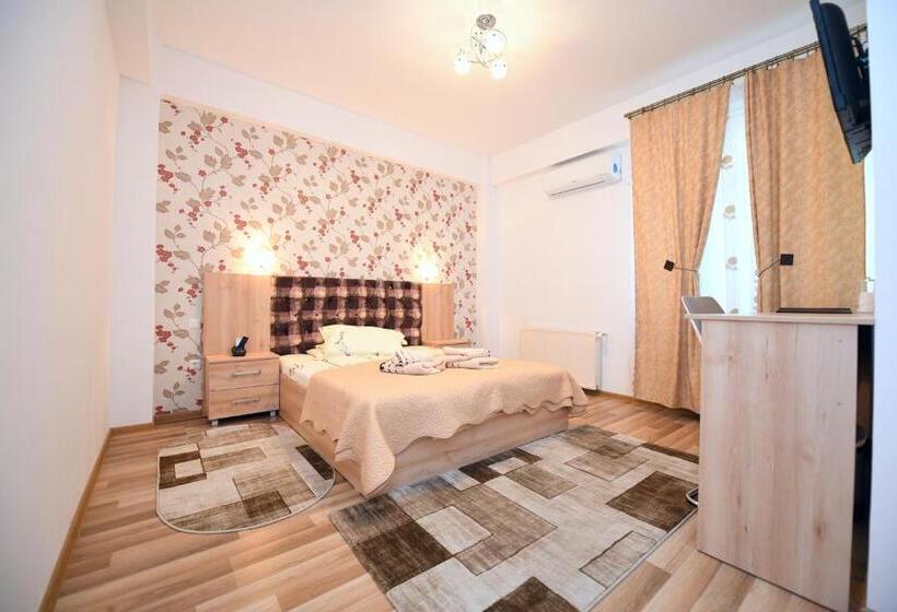 חדר סטנדרט, Trident