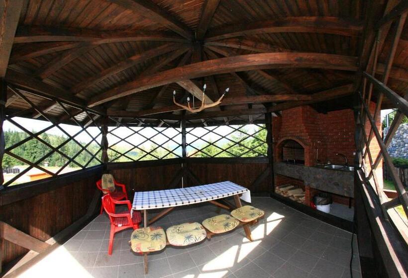 ویلای 1 خوابه, Vila Romanita