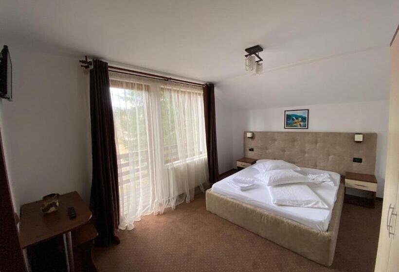 标准间, Pensiunea Teodora