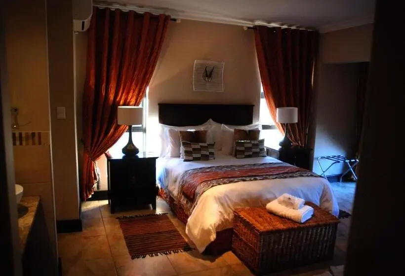 デラックススイート, Kathuhari Guesthouse