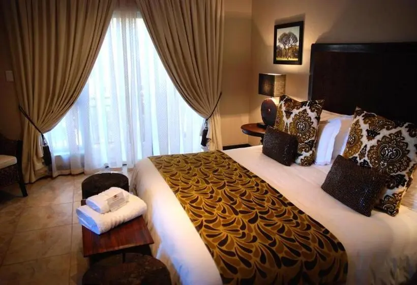 デラックススイート, Kathuhari Guesthouse