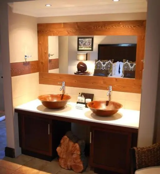 デラックススイート, Kathuhari Guesthouse