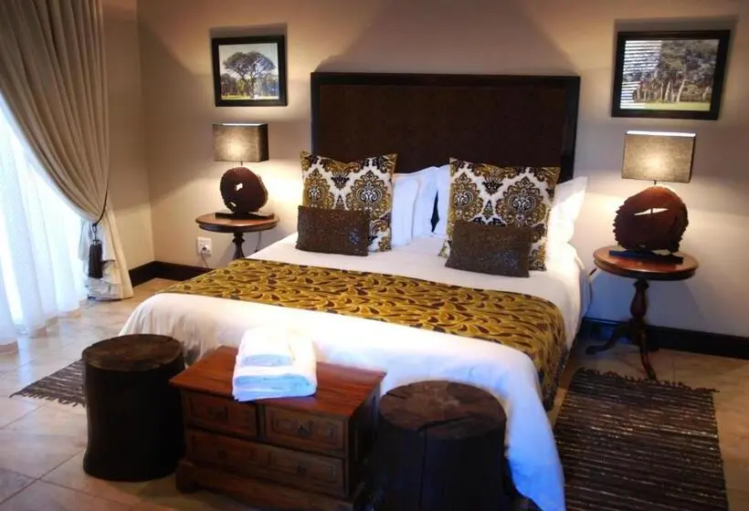 デラックススイート, Kathuhari Guesthouse