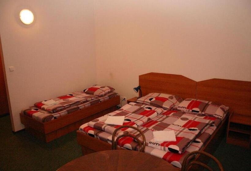 スタンダード4人部屋, Penzion Pohoda