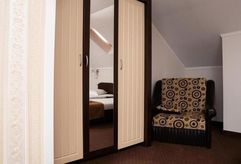 4인용 스탠다드 룸, Pensiunea Lido Moisei