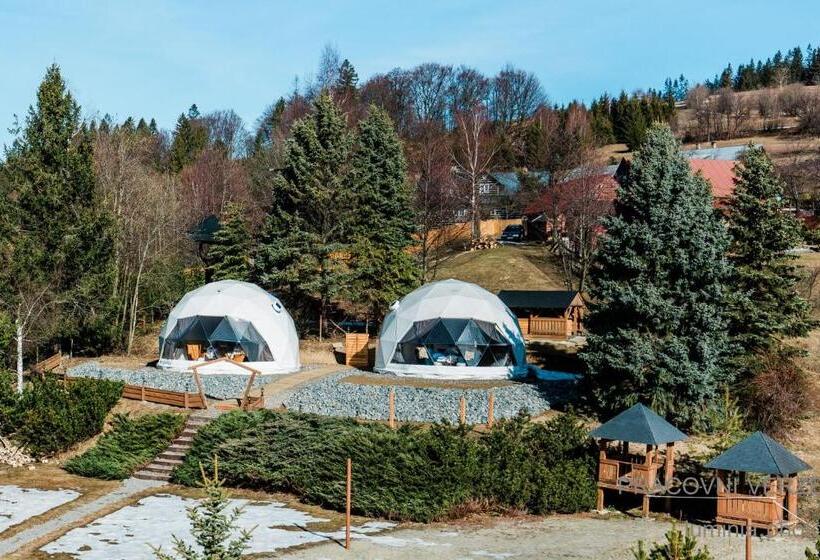 كوخ قياسي, Wellness Hotel Bahenec