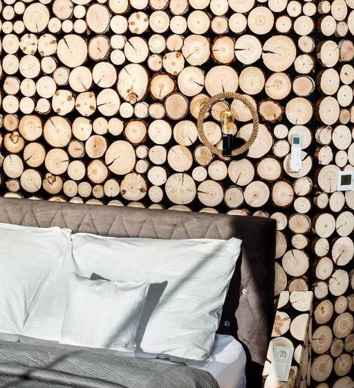 كوخ قياسي, Wellness Hotel Bahenec