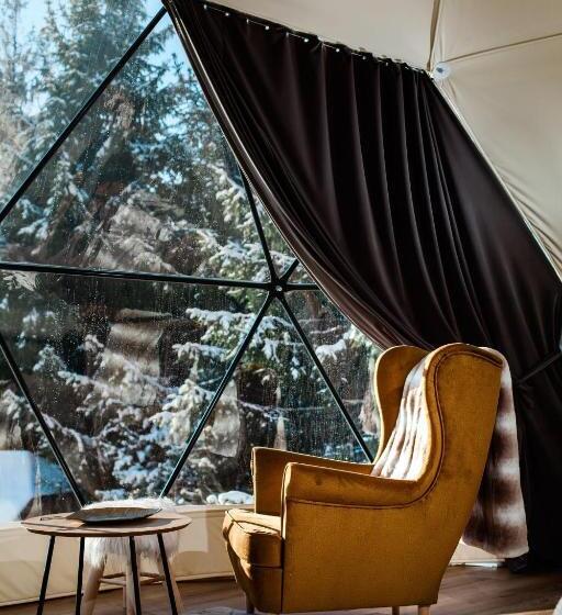 كوخ قياسي, Wellness Hotel Bahenec