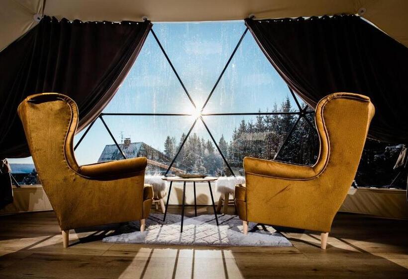 كوخ قياسي, Wellness Hotel Bahenec