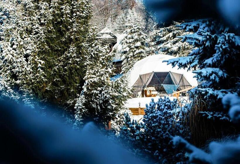 كوخ قياسي, Wellness Hotel Bahenec