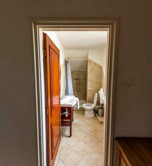 Номер Стандарт, Bástya Panzió és étterem