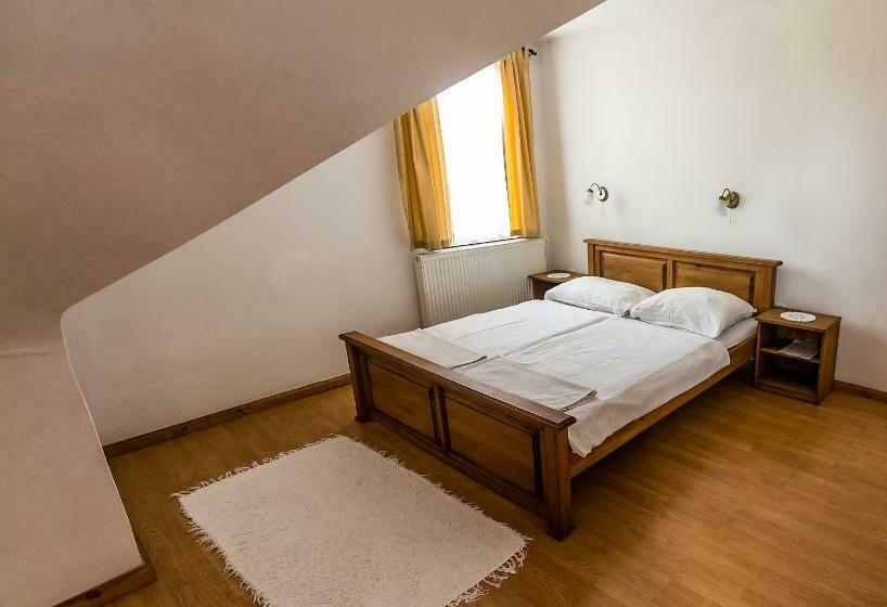 Номер Стандарт, Bástya Panzió és étterem