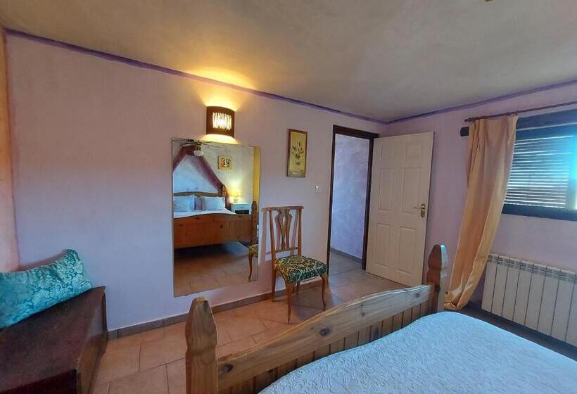 شقة غرفة واحدة, Casa Joya