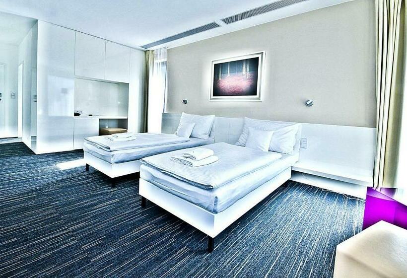 豪华房间, Fabrika