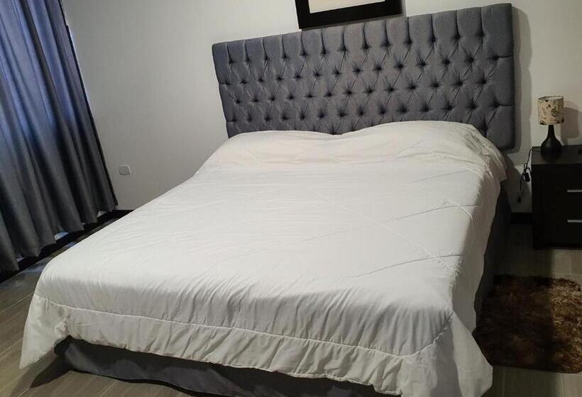 Люкс, Hosteria Palmetto