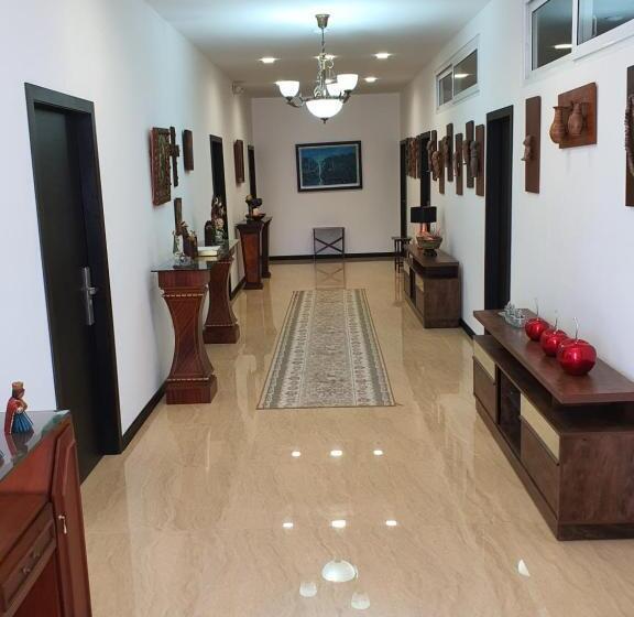 Люкс, Hosteria Palmetto