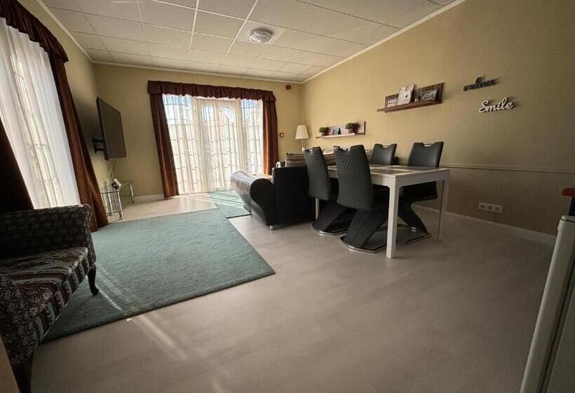 Апартаменты 1 Спальня, Libra