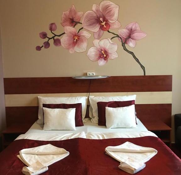 Номер Стандарт, Libra