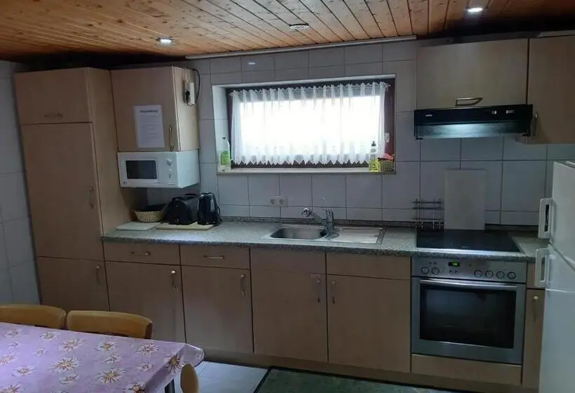 スタンダード4人部屋, Gästehaus Terrana
