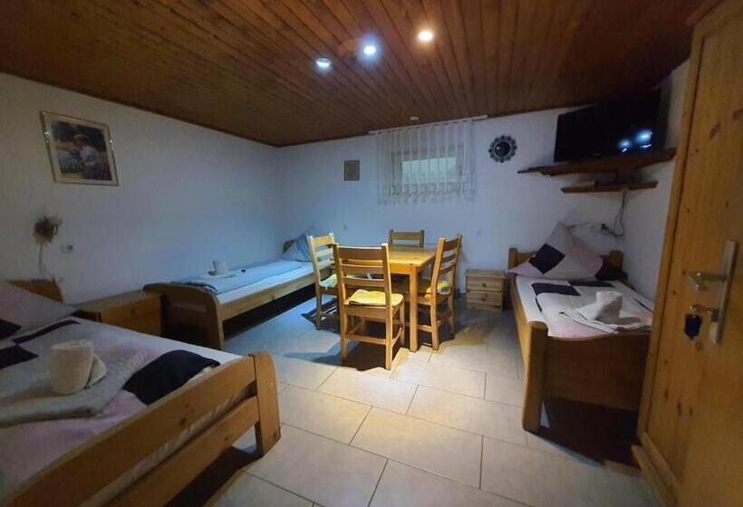 스탠다드 트리플 룸, Gästehaus Terrana