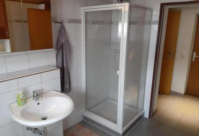 4인용 스탠다드 룸, Gästehaus Terrana