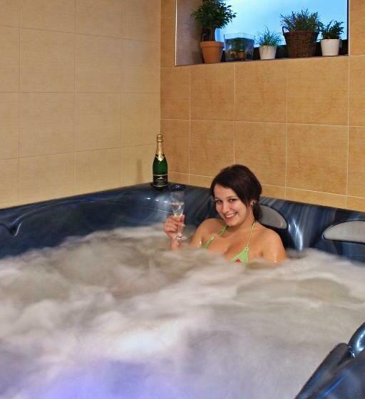 غرفة قياسية, Pension Klokočí