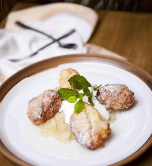 غرفة قياسية, Pension Klokočí