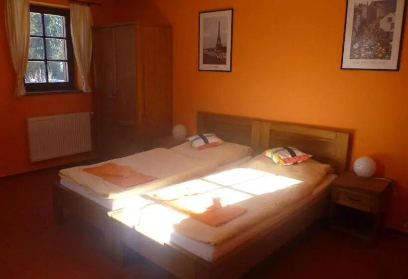 スタンダードルーム, Pension Klokočí