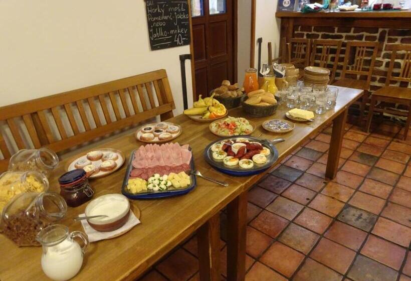 غرفة قياسية, Pension Klokočí