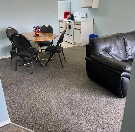 جناح غرفتين نوم, Bear Country Inn And Suites