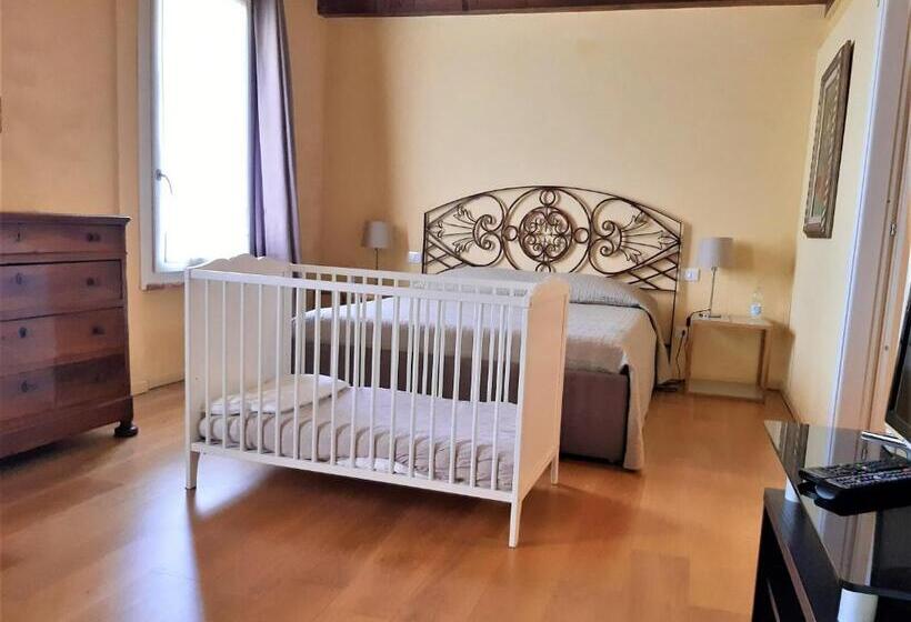 디럭스 트리플 룸, B&b Le Stanze Del Belriguardo