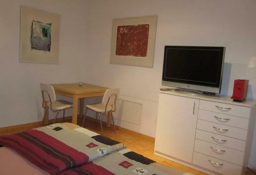 バス共有のスタンダードルーム, B&b Pension Marina