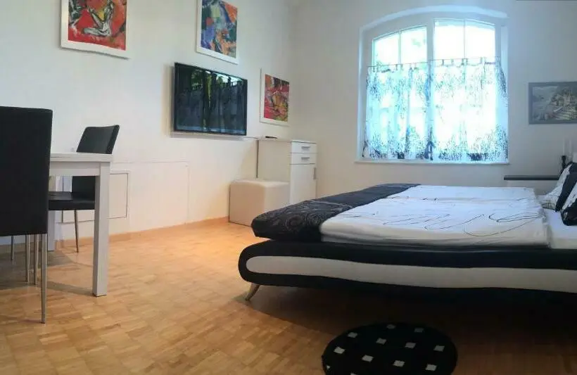 バス共有のスタンダードルーム, B&b Pension Marina