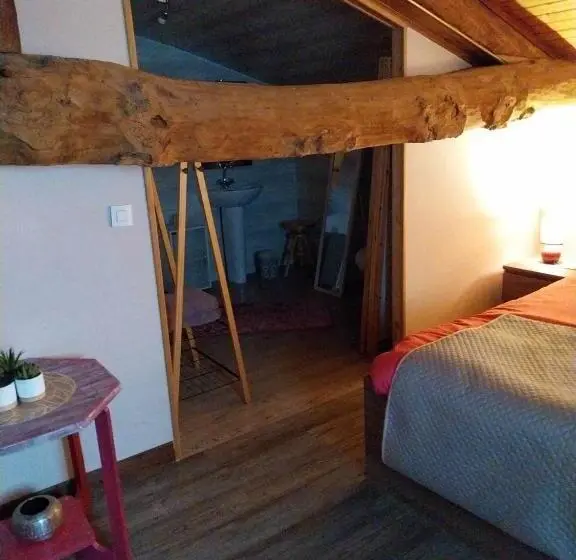 スタンダードルーム, Chambres D Hotes Manoir Le Cristal Futuroscope à Petit Prix