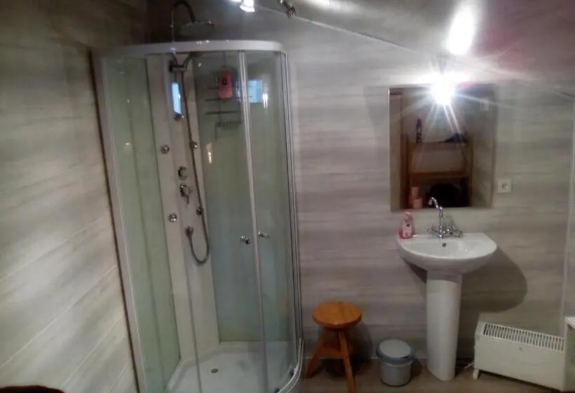 スタンダードルーム, Chambres D Hotes Manoir Le Cristal Futuroscope à Petit Prix