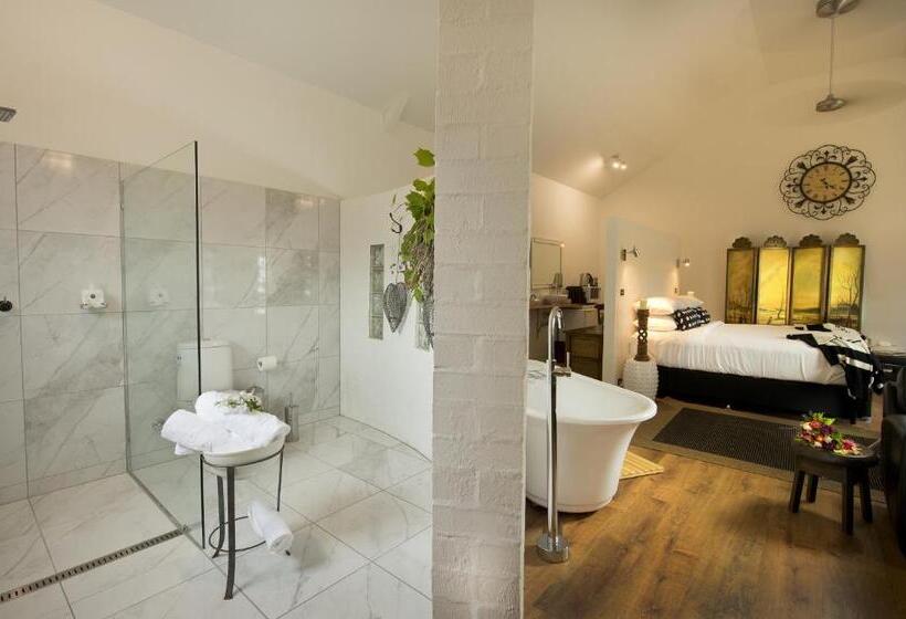 סטודיו סטנדרט, מיטה זוגית, The Villa