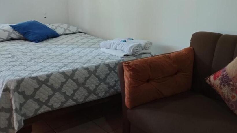 غرفة إقتصادية فردية, Maguey