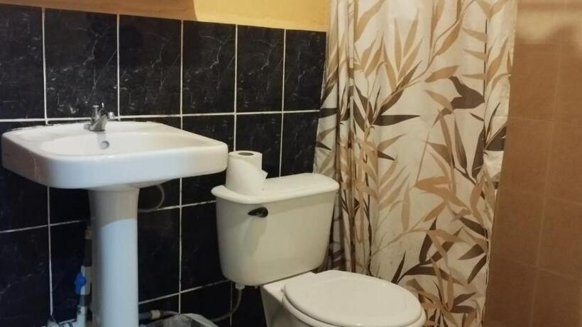 غرفة إقتصادية فردية, Maguey