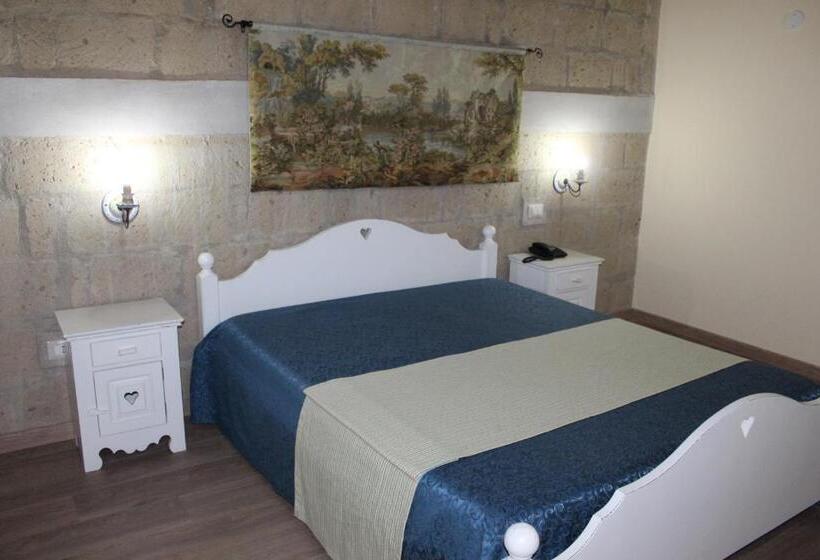 חדר סופריור, Tenute Del Gheppio