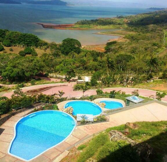 침실 1개 아파트, Lake Arenal Condos