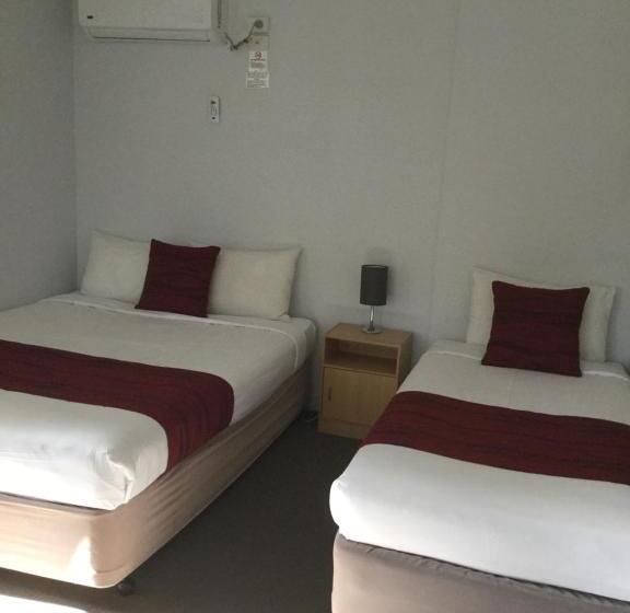Семейное Студио, Bargo Motor Inn