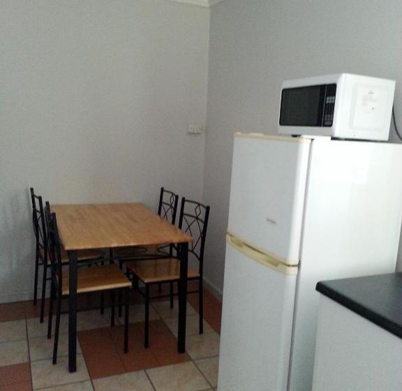 Семейное Студио, Bargo Motor Inn
