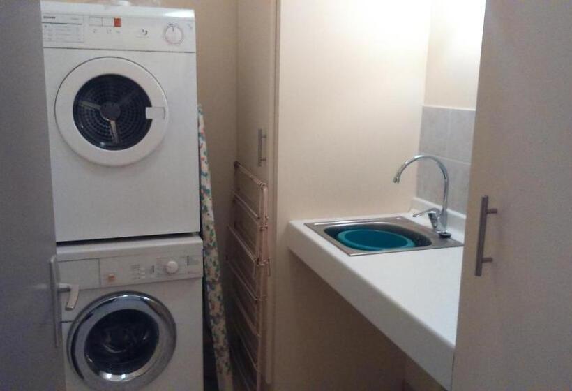 Дом 3 Спальни, Chambres D'hôtes Saint Roch