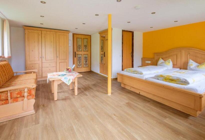 패밀리 룸, Gästehaus Schlegel