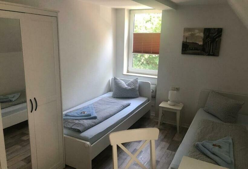 Quarto Estandar, Waldperle
