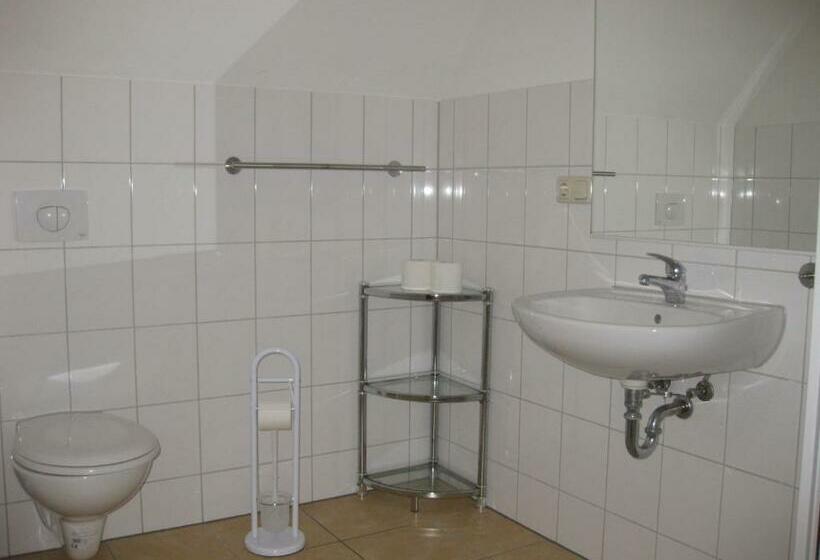 Номер Стандарт, Waldperle