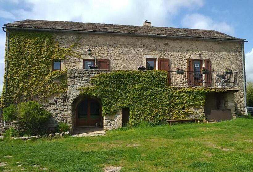 ファミリールーム, Auberge De Cadenas